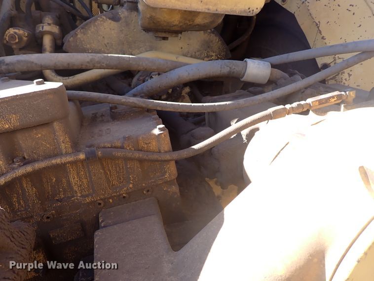 image for item DL5986 1979 Caterpillar 623B  water wagon