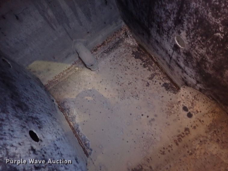 image for item DL5986 1979 Caterpillar 623B  water wagon