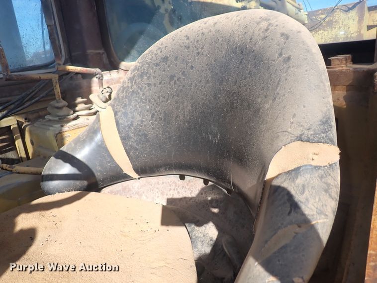 image for item DL5986 1979 Caterpillar 623B  water wagon