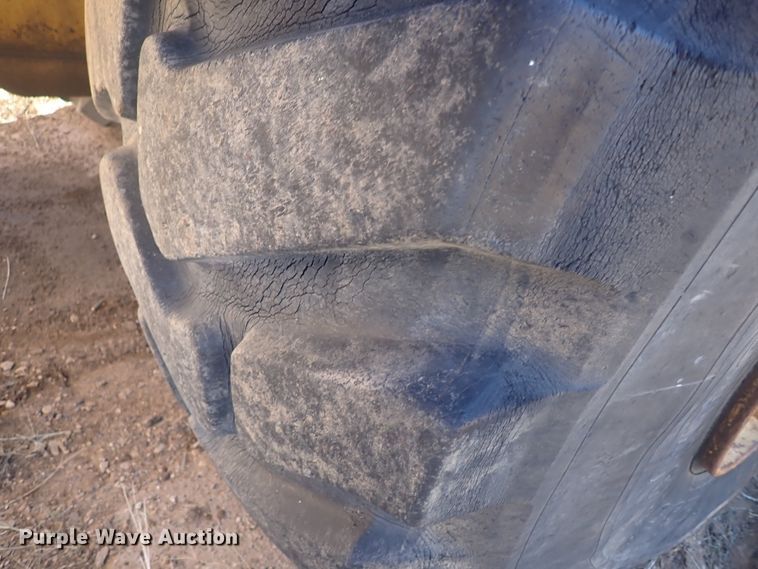 image for item DL5986 1979 Caterpillar 623B  water wagon