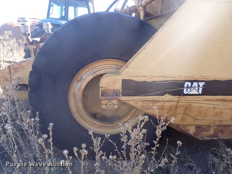 image for item DL5986 1979 Caterpillar 623B  water wagon