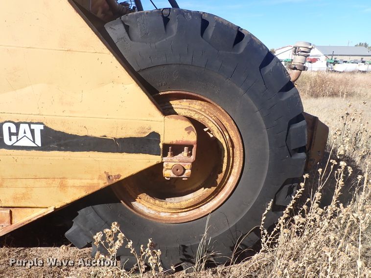 image for item DL5986 1979 Caterpillar 623B  water wagon