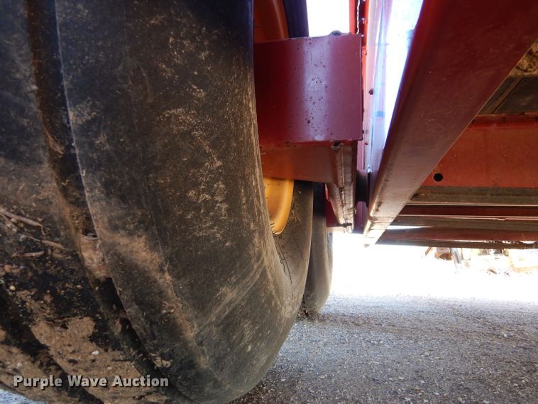 image for item DL5987 2012 New Holland 195  manure spreader