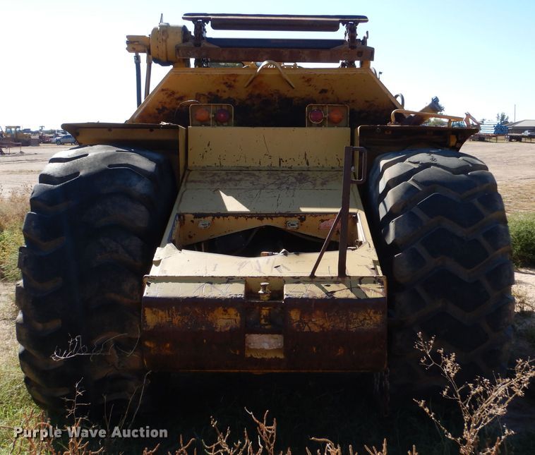 image for item DL5988 1984 Caterpillar 615  elevating scraper