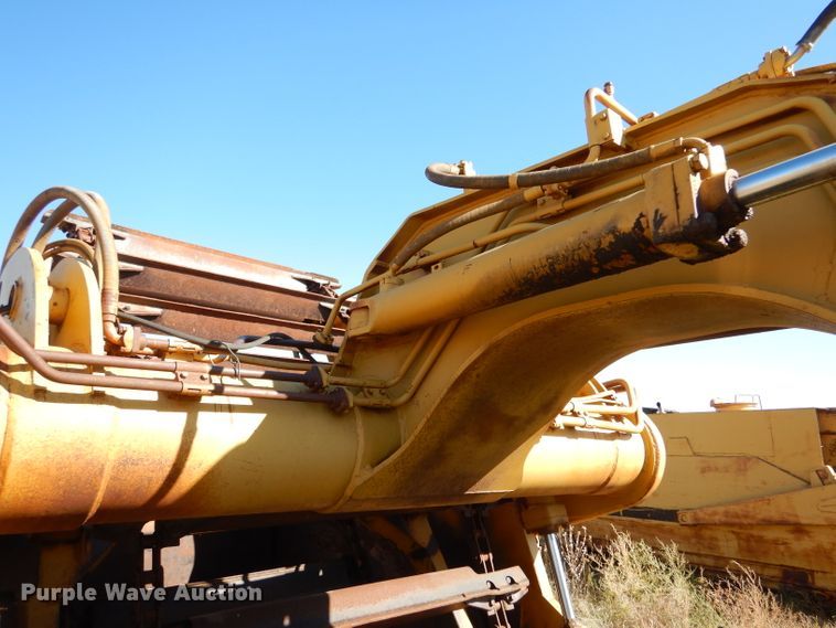 image for item DL5988 1984 Caterpillar 615  elevating scraper