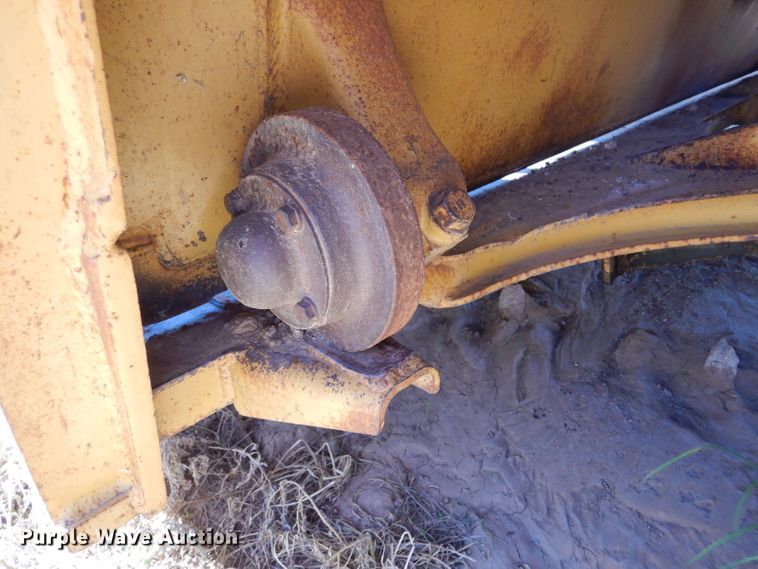 image for item DL5988 1984 Caterpillar 615  elevating scraper