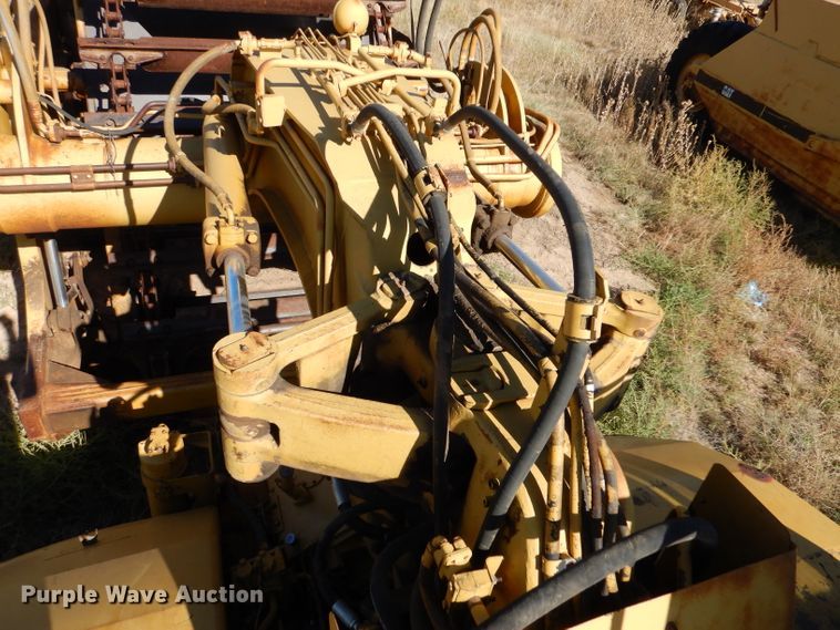 image for item DL5988 1984 Caterpillar 615  elevating scraper