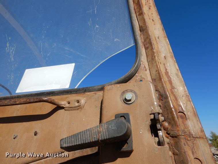 image for item DL5988 1984 Caterpillar 615  elevating scraper