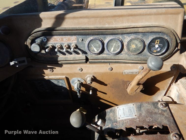 image for item DL5988 1984 Caterpillar 615  elevating scraper