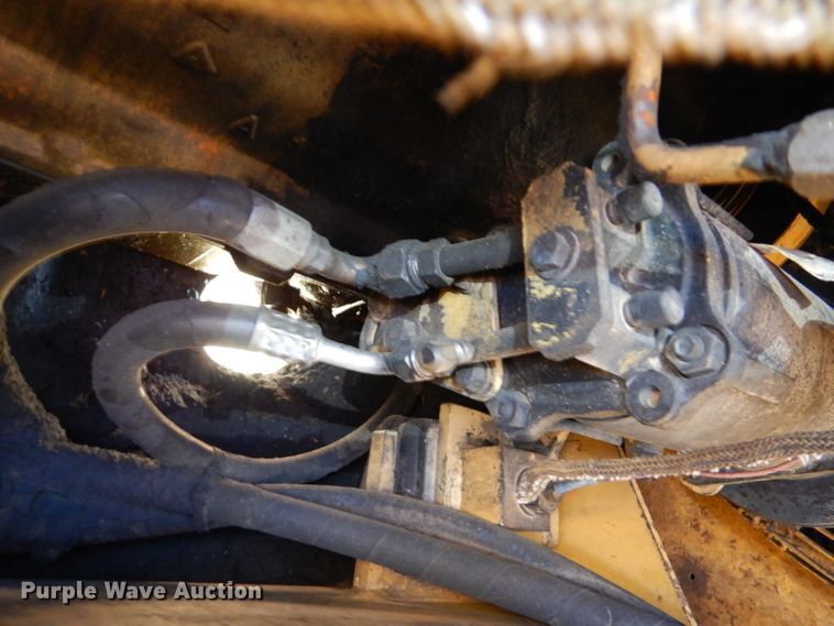 image for item DL5988 1984 Caterpillar 615  elevating scraper