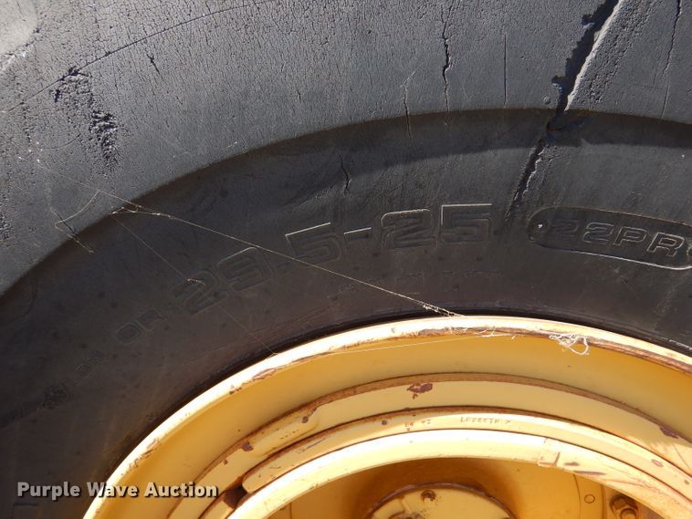 image for item DL5988 1984 Caterpillar 615  elevating scraper