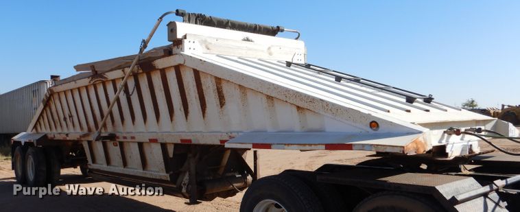 image for item DL5992 2005 CTS  bottom dump trailer