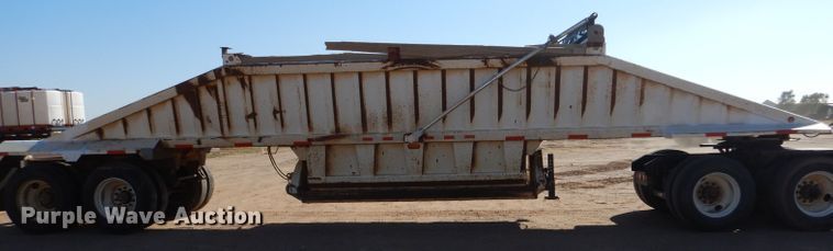 image for item DL5992 2005 CTS  bottom dump trailer