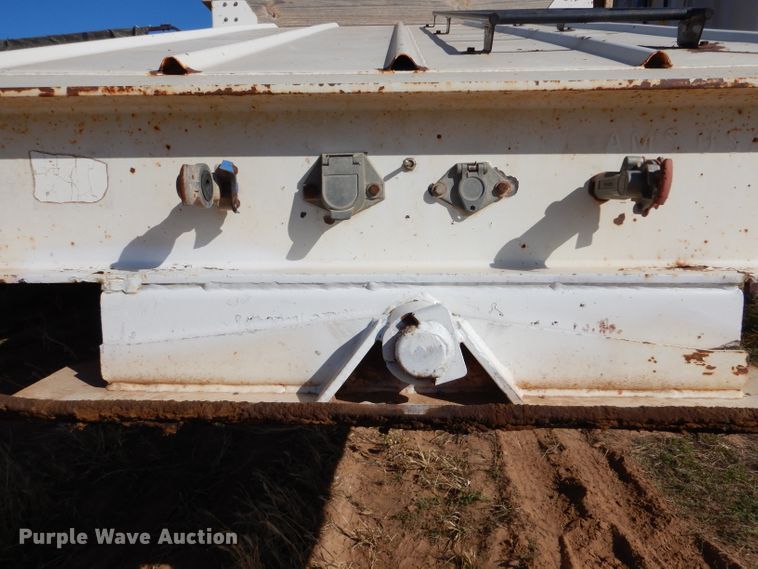 image for item DL5992 2005 CTS  bottom dump trailer