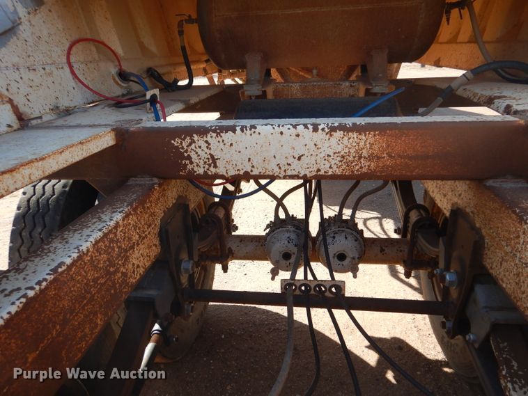 image for item DL5992 2005 CTS  bottom dump trailer