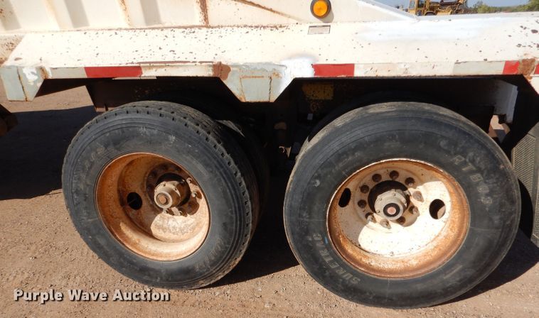 image for item DL5992 2005 CTS  bottom dump trailer