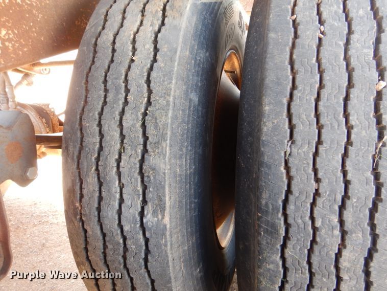 image for item DL5992 2005 CTS  bottom dump trailer