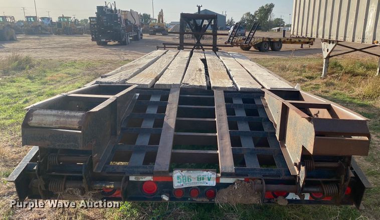 image for item DL5993 2007 Belshe DT255  equipment trailer