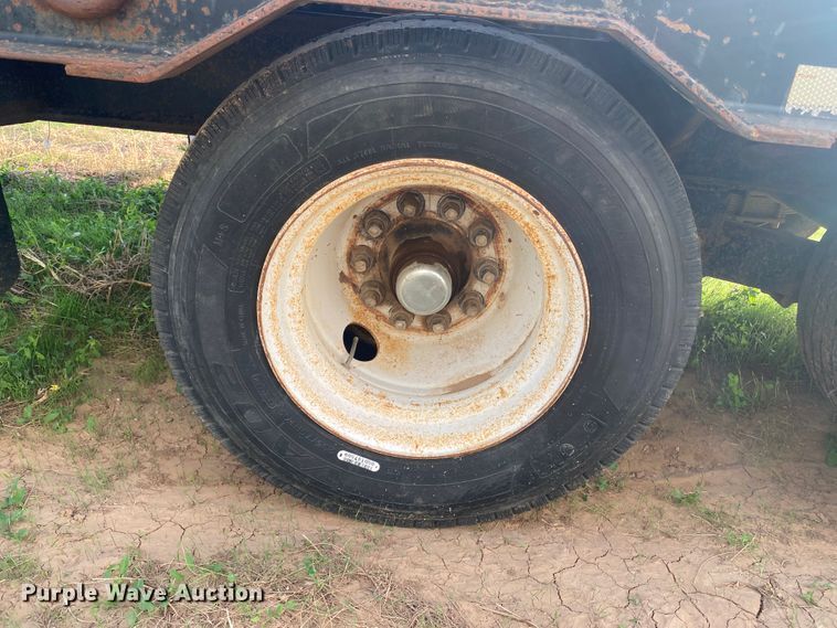 image for item DL5993 2007 Belshe DT255  equipment trailer