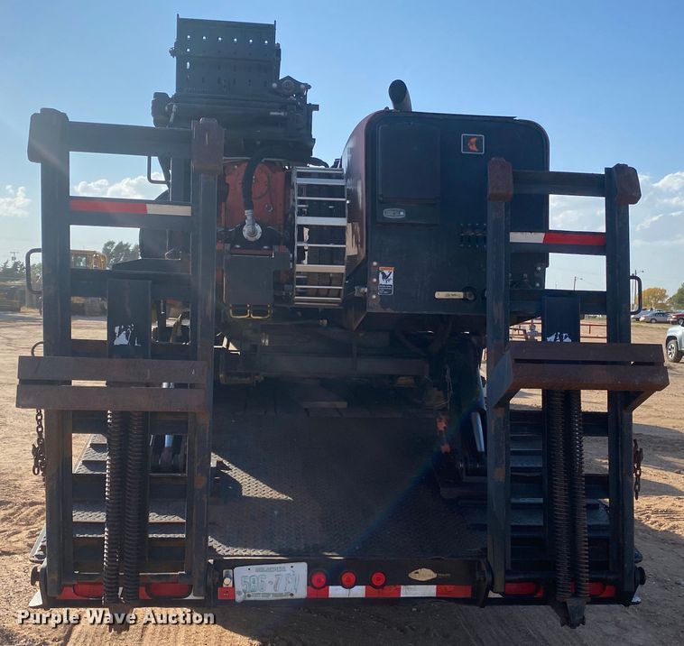 image for item DL5995 Ditch Witch JT3020 Mach 1  directional boring unit with trailer