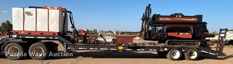 image for item DL5995 Ditch Witch JT3020 Mach 1  directional boring unit with trailer