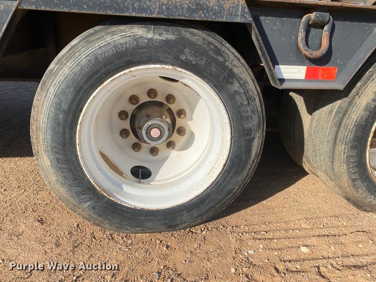 image for item DL5995 Ditch Witch JT3020 Mach 1  directional boring unit with trailer