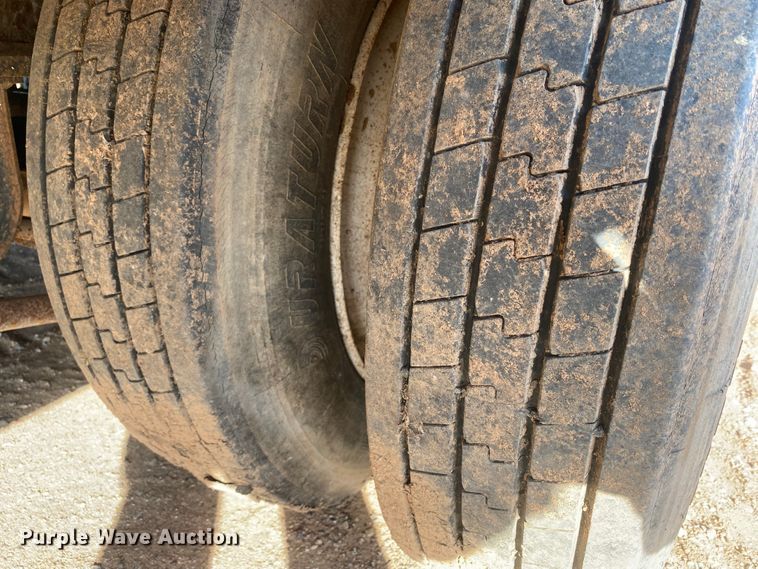 image for item DL5995 Ditch Witch JT3020 Mach 1  directional boring unit with trailer