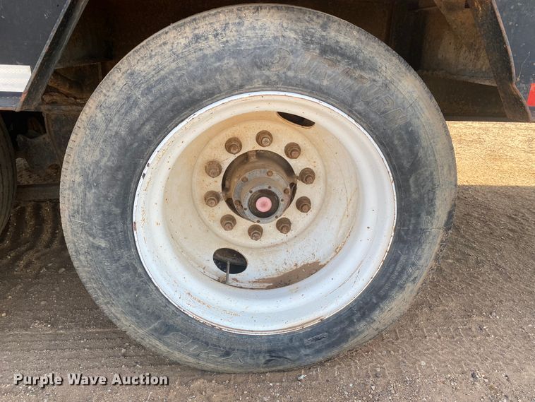 image for item DL5995 Ditch Witch JT3020 Mach 1  directional boring unit with trailer