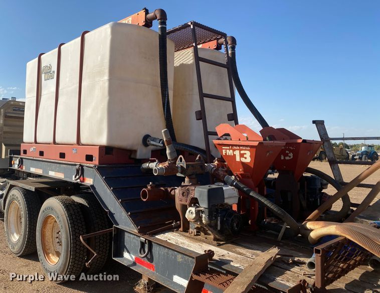 image for item DL5995 Ditch Witch JT3020 Mach 1  directional boring unit with trailer