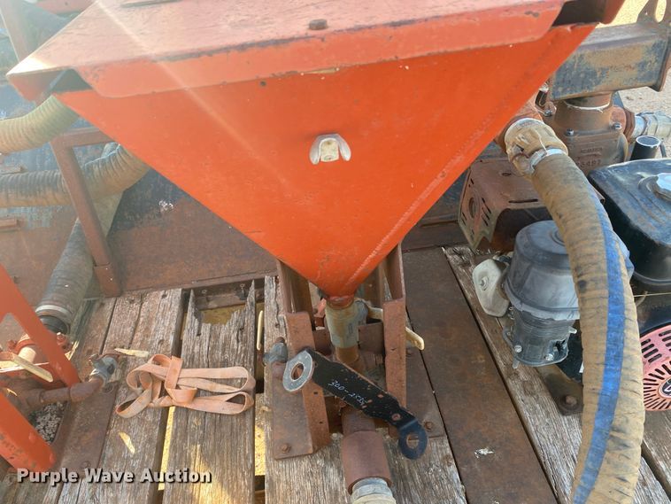 image for item DL5995 Ditch Witch JT3020 Mach 1  directional boring unit with trailer