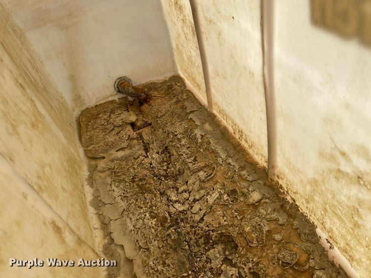 image for item DL5995 Ditch Witch JT3020 Mach 1  directional boring unit with trailer