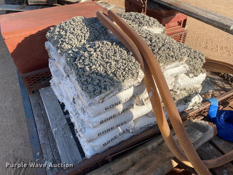 image for item DL5995 Ditch Witch JT3020 Mach 1  directional boring unit with trailer