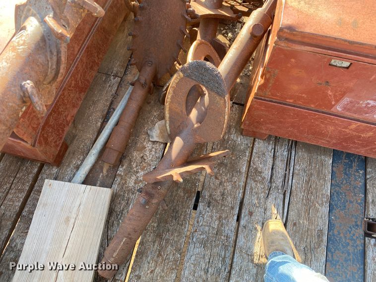 image for item DL5995 Ditch Witch JT3020 Mach 1  directional boring unit with trailer