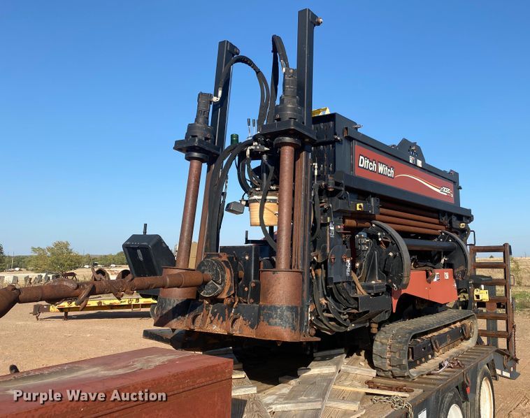 image for item DL5995 Ditch Witch JT3020 Mach 1  directional boring unit with trailer