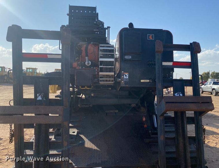 image for item DL5995 Ditch Witch JT3020 Mach 1  directional boring unit with trailer