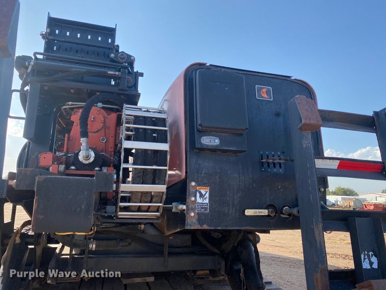 image for item DL5995 Ditch Witch JT3020 Mach 1  directional boring unit with trailer