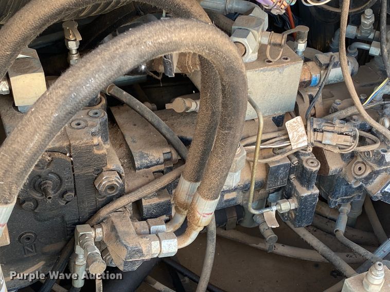 image for item DL5995 Ditch Witch JT3020 Mach 1  directional boring unit with trailer