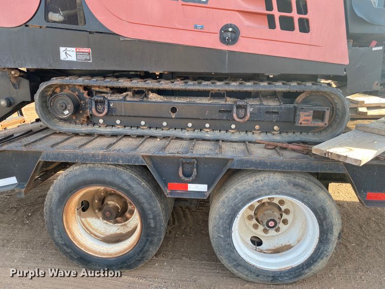 image for item DL5995 Ditch Witch JT3020 Mach 1  directional boring unit with trailer