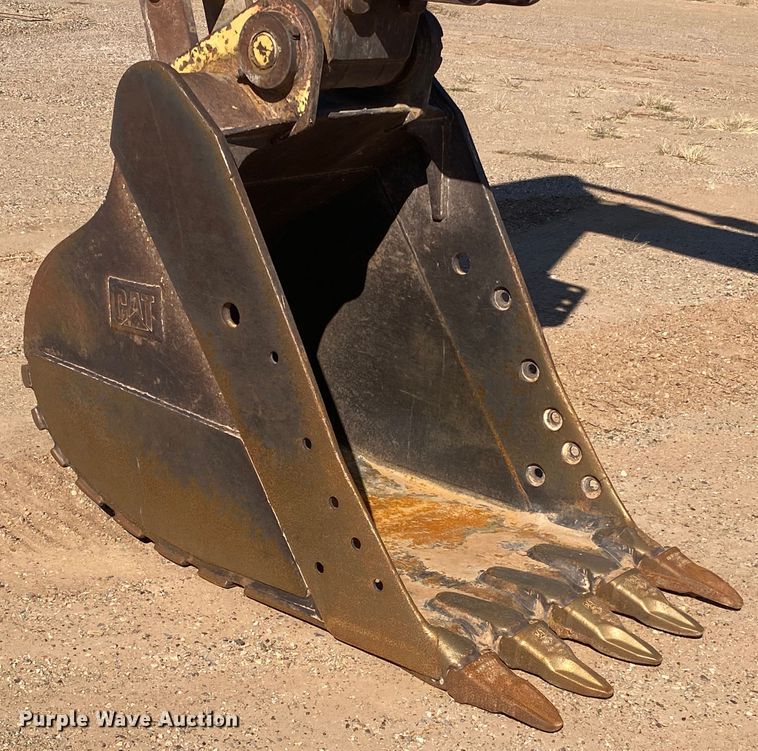 image for item DL5999 2006 Caterpillar 320CL  excavator