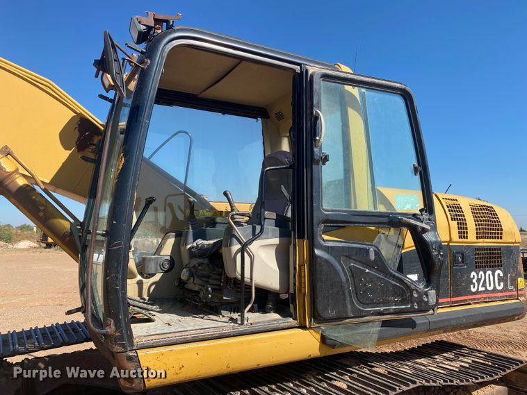 image for item DL5999 2006 Caterpillar 320CL  excavator