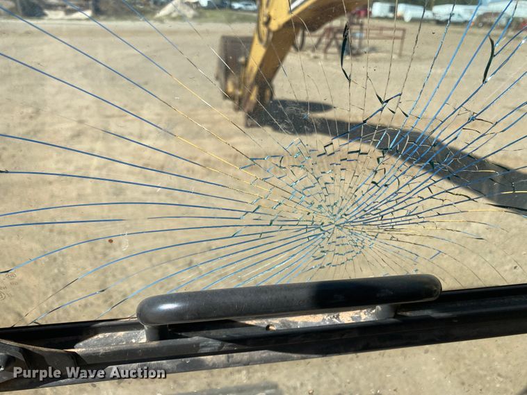 image for item DL5999 2006 Caterpillar 320CL  excavator