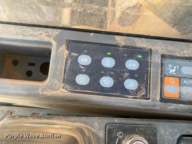 image for item DL5999 2006 Caterpillar 320CL  excavator