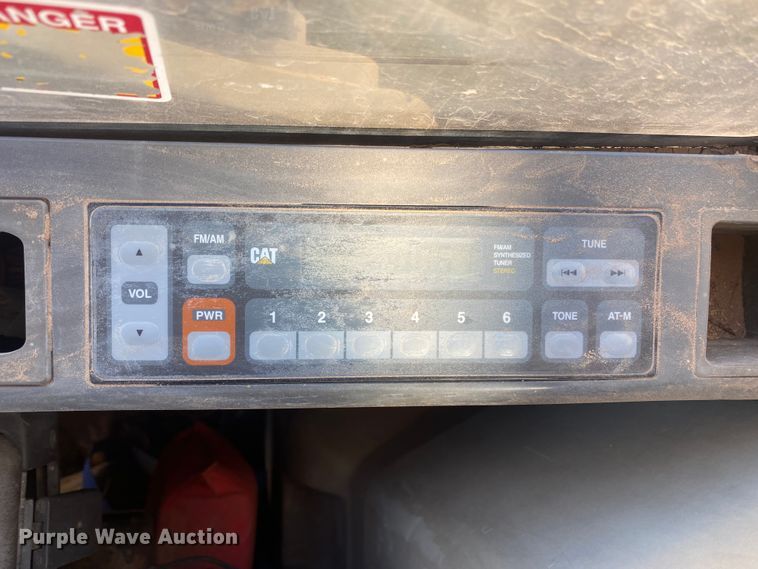 image for item DL5999 2006 Caterpillar 320CL  excavator