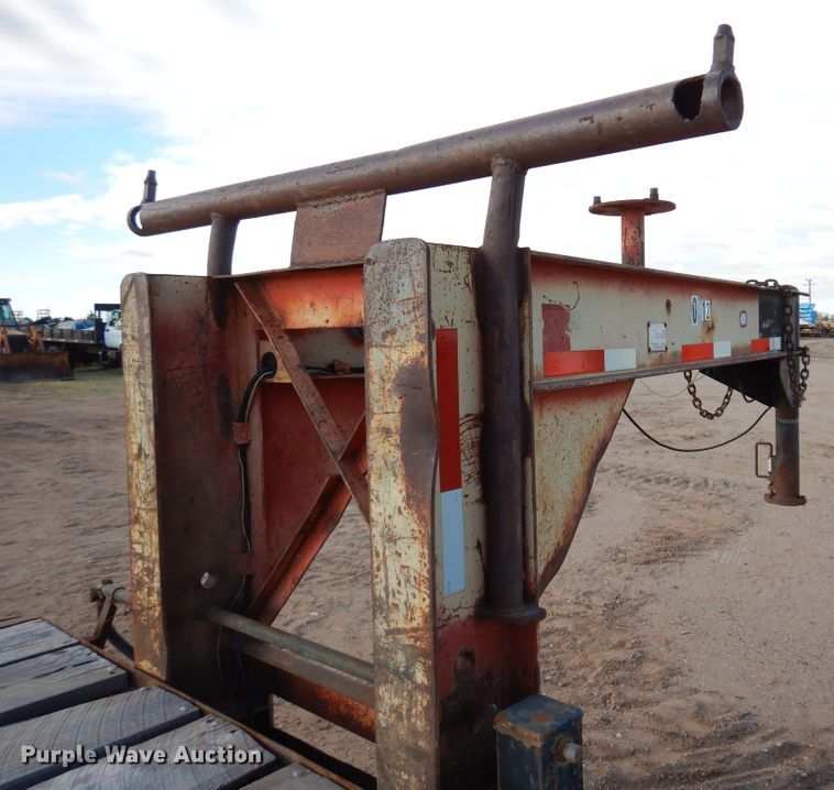 image for item DL6002 1989 Belshe FB-26  equipment trailer