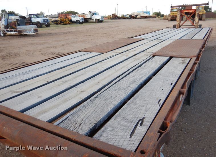 image for item DL6002 1989 Belshe FB-26  equipment trailer