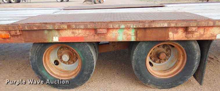 image for item DL6002 1989 Belshe FB-26  equipment trailer