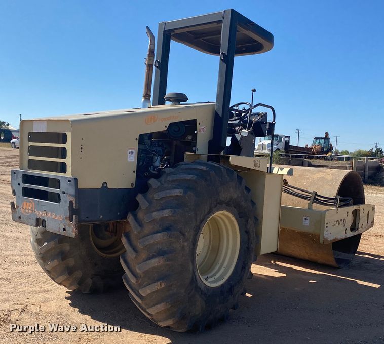 image for item DL6004 2007 Ingersoll Rand SD100D  single drum vibratory roller