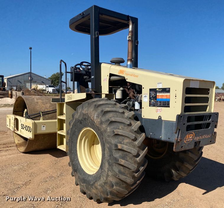 image for item DL6004 2007 Ingersoll Rand SD100D  single drum vibratory roller