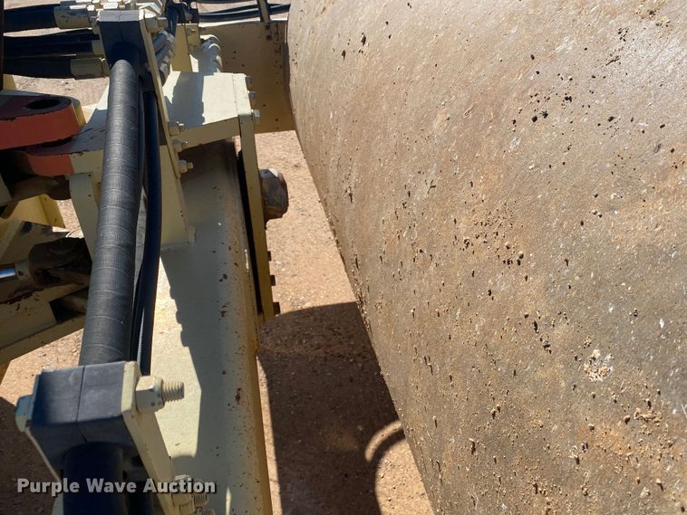 image for item DL6004 2007 Ingersoll Rand SD100D  single drum vibratory roller