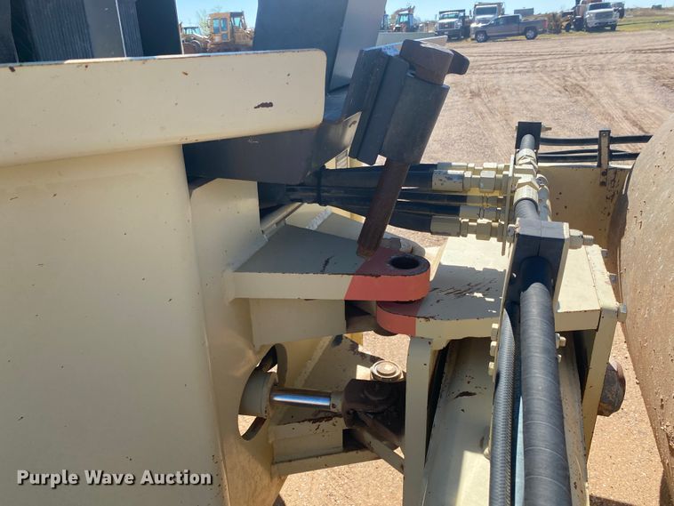 image for item DL6004 2007 Ingersoll Rand SD100D  single drum vibratory roller